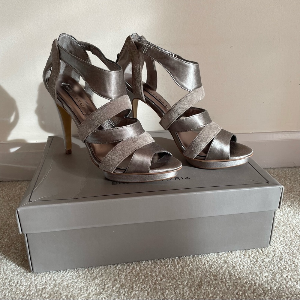 BCBG Rosalind Satin and Suede Heels Size 6.5